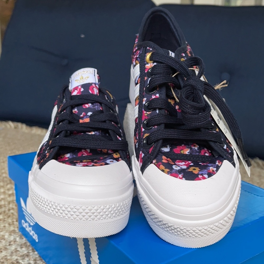 ADIDAS NIZZA PLATFORM WMNS - Picture 13 of 16